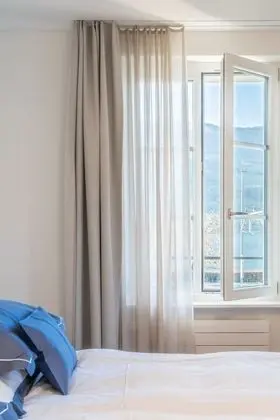 Villa, 6 Yatak Odası, Sigara İçilmez, Göl Manzaralı