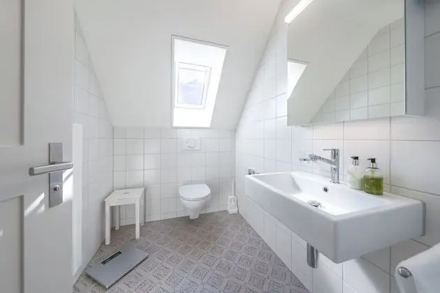 Villa, 6 Yatak Odası, Sigara İçilmez, Göl Manzaralı