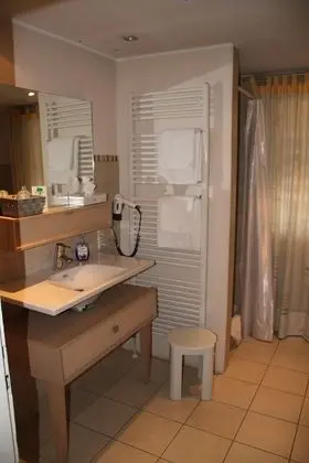 Classic Üç Kişilik Oda, Sigara İçilmez, Park Manzaralı