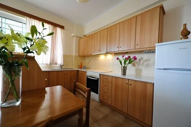 Apart Daire, Bahçe Manzaralı