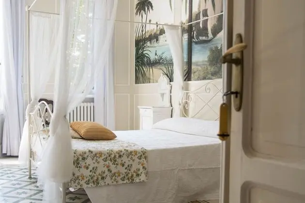 Romantic Süit, 1 Büyük (Queen) Boy Yatak