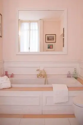 Superior Oda, 1 Büyük (Queen) Boy Yatak, Park Manzaralı