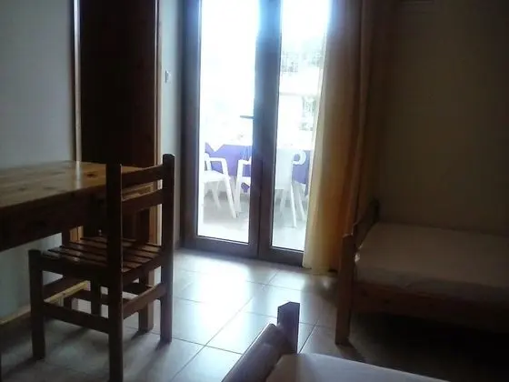 Family Stüdyo, Bahçe Manzaralı