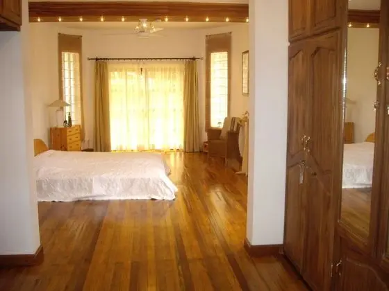 Superior Tek Büyük Yataklı Oda, 1 En Büyük (King) Boy Yatak, Özel Banyo, Bahçe Manzaralı