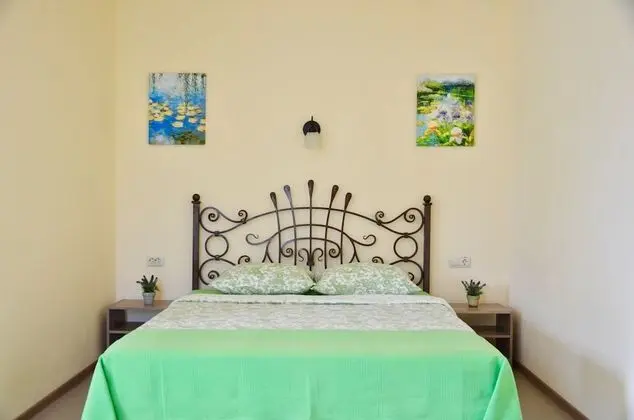 Superior Tek Büyük veya İki Ayrı Yataklı Oda