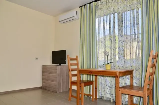 Superior Tek Büyük veya İki Ayrı Yataklı Oda