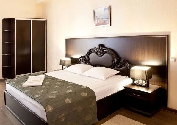Comfort Tek Büyük Yataklı Oda