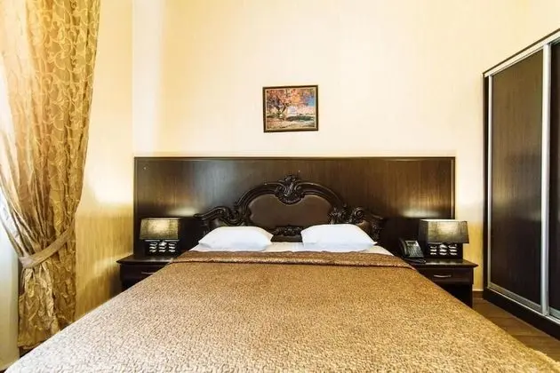 Comfort Tek Büyük Yataklı Oda