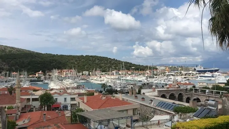 Deluxe Double Room, Balcony, Marina View