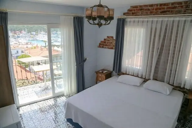 Deluxe Double Room, Balcony, Marina View
