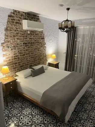 Deluxe Tek Büyük Yataklı Oda, Balkon, Marina Manzaralı