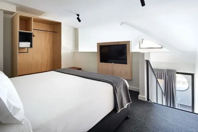 Loft Suite