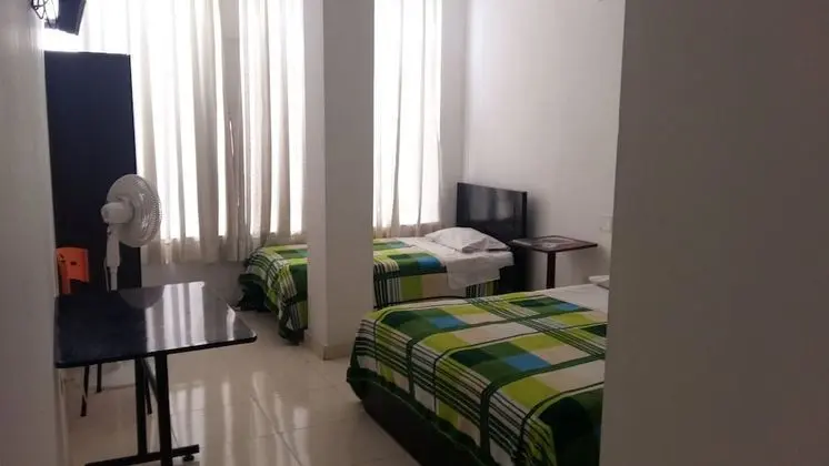 Üç Kişilik Oda