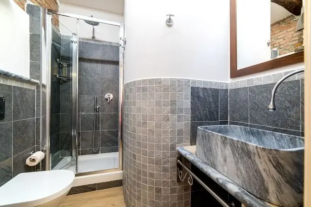 Deluxe Dört Kişilik Oda, Deniz Manzaralı