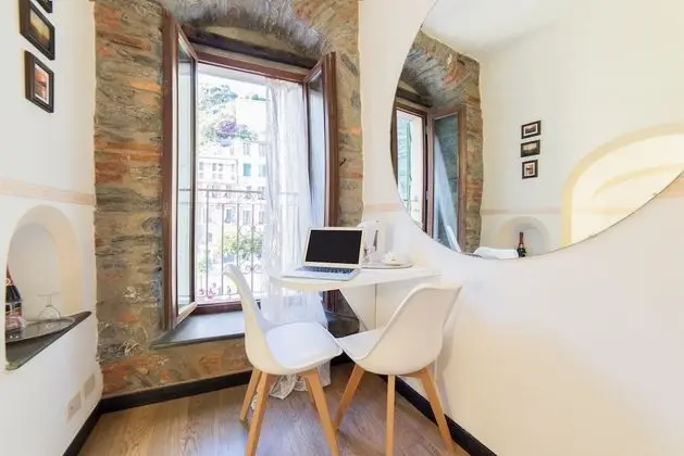 Tek Büyük veya İki Ayrı Yataklı Oda, Deniz Manzaralı