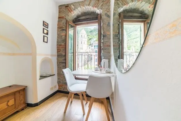 Tek Büyük veya İki Ayrı Yataklı Oda, Deniz Manzaralı