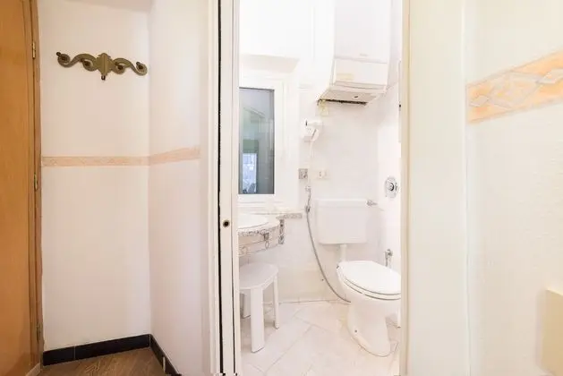 Tek Büyük veya İki Ayrı Yataklı Oda, Deniz Manzaralı