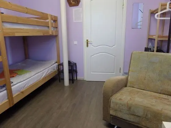 Economy Üç Kişilik Oda, Ortak Banyo (№2)