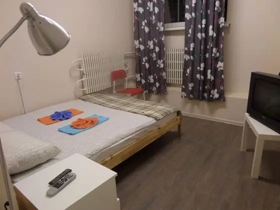 Tek Büyük Yataklı Oda, Ortak Banyo (№1)