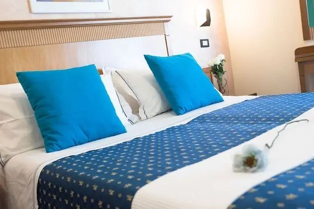 Tek Büyük Yataklı Oda, Balkon