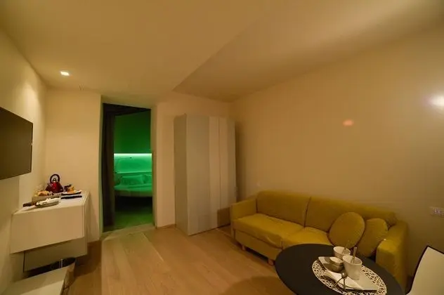 Design Dört Kişilik Oda, 1 Yatak Odası