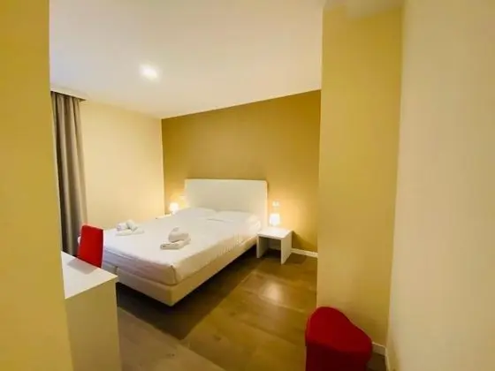 Standard Tek Büyük Yataklı Oda