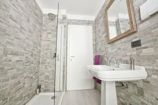 Comfort Tek Büyük Yataklı Oda, 1 Yatak Odası, Ortak Banyo