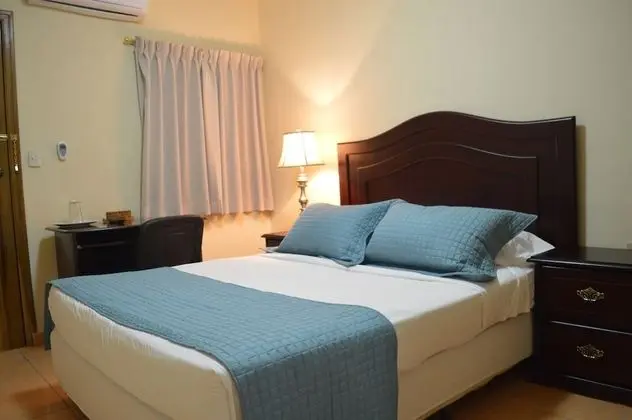 Deluxe Üç Kişilik Oda