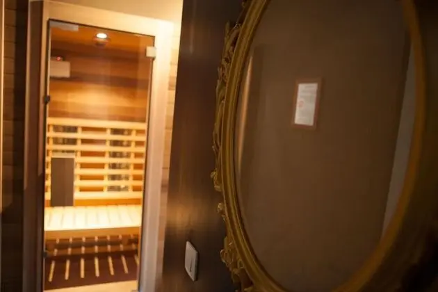 Superior Tek Büyük Yataklı Oda, Sauna