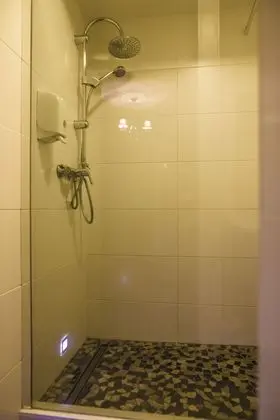 Classic Tek Büyük Yataklı Oda