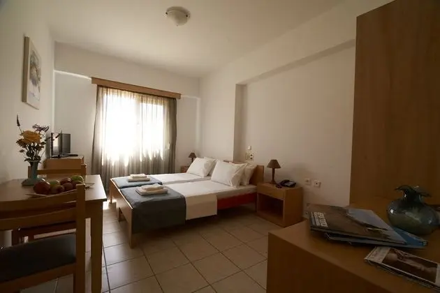 Stüdyo (Semi basement)