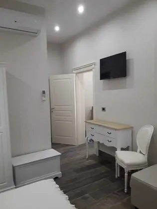 Üç Kişilik Oda
