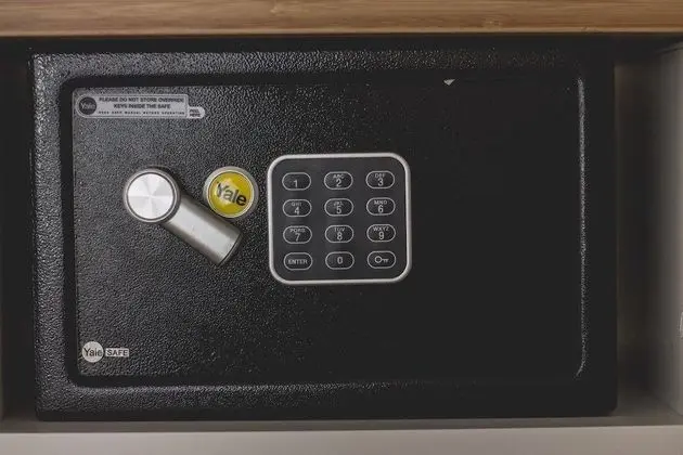 Tek Büyük Yataklı Oda