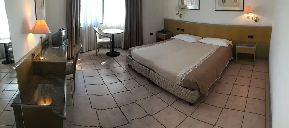 1 Çift Kişilik Veya 2 Tek Kişilik Yatak Standard