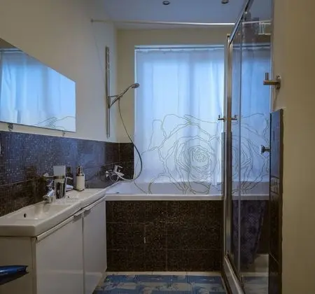 Standard İki Ayrı Yataklı Oda, Ortak Banyo
