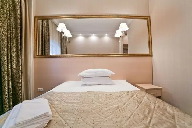 Comfort Tek Büyük Yataklı Oda