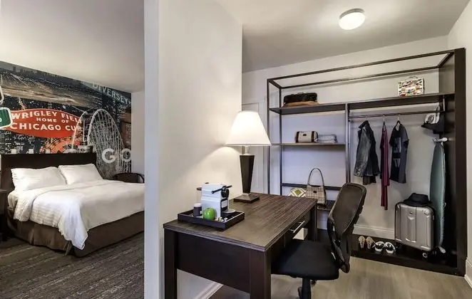 Süit, 1 En Büyük (King) Boy Yatak, Sigara İçilmez, Köşe (1 Bedroom Suite)