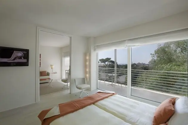 Junior Süit, Kısmi Deniz Manzaralı