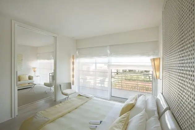 Junior Süit, Kısmi Deniz Manzaralı