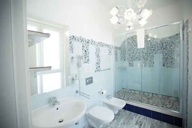 Standard Tek Büyük veya İki Ayrı Yataklı Oda, 1 Büyük (Queen) Boy Yatak, Sigara İçilmez