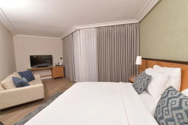 Stüdyo, Balkon