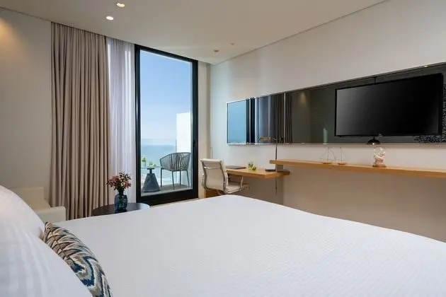 Deluxe Tek Büyük veya İki Ayrı Yataklı Oda, Balkon, Deniz Manzaralı