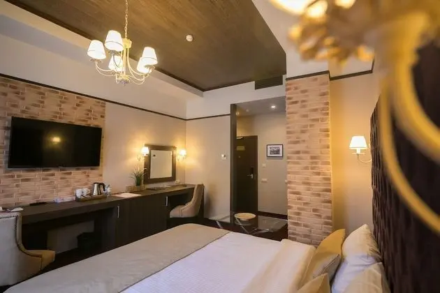 Deluxe Üç Kişilik Oda