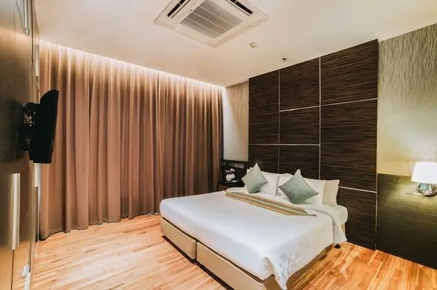 One Bedroom King bed 85 SQ.M.