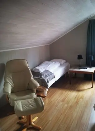 Tek Kişilik Oda, Ortak Banyo