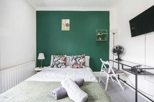 Superior Tek Büyük Yataklı Oda