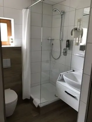 Economy Tek Büyük Yataklı Oda (Ludwigsturm)