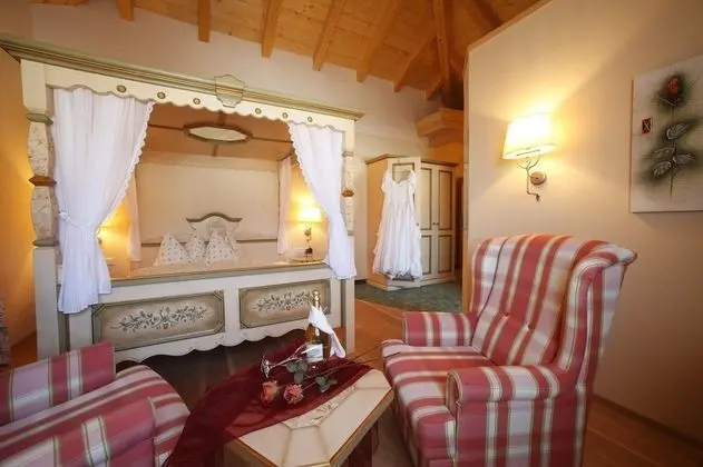 Romantic Süit, Dağ Manzaralı