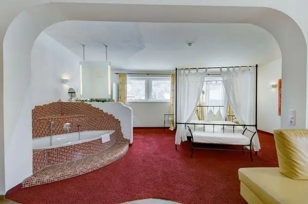 Romantic Süit, Dağ Manzaralı