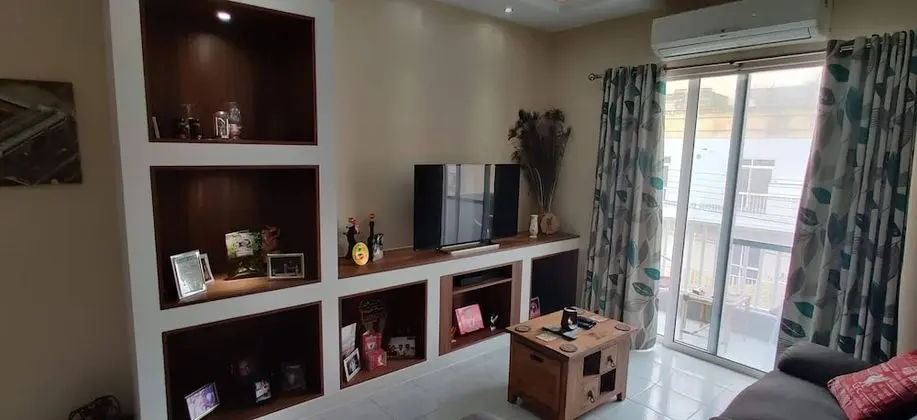 Ortak Ranzalı Oda, 2 Yatak Odası, Balkon